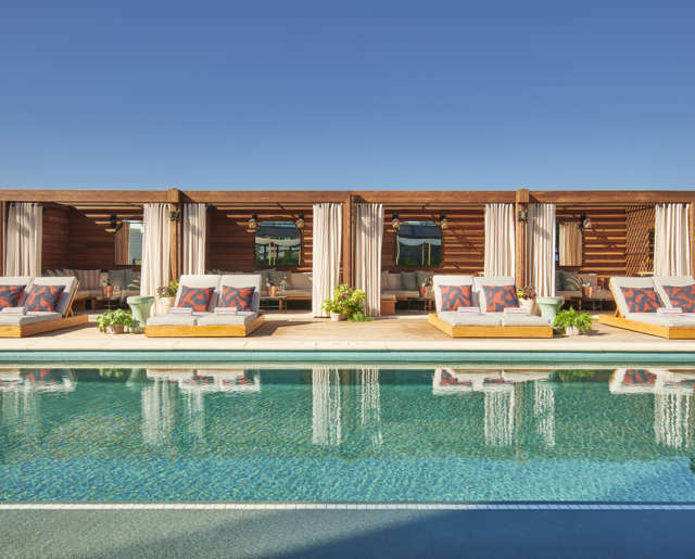 Dallas // The Pool Club